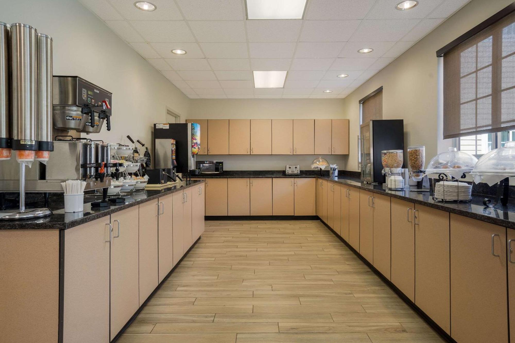 Mainstay Suites Wilmington - University Area Esterno foto