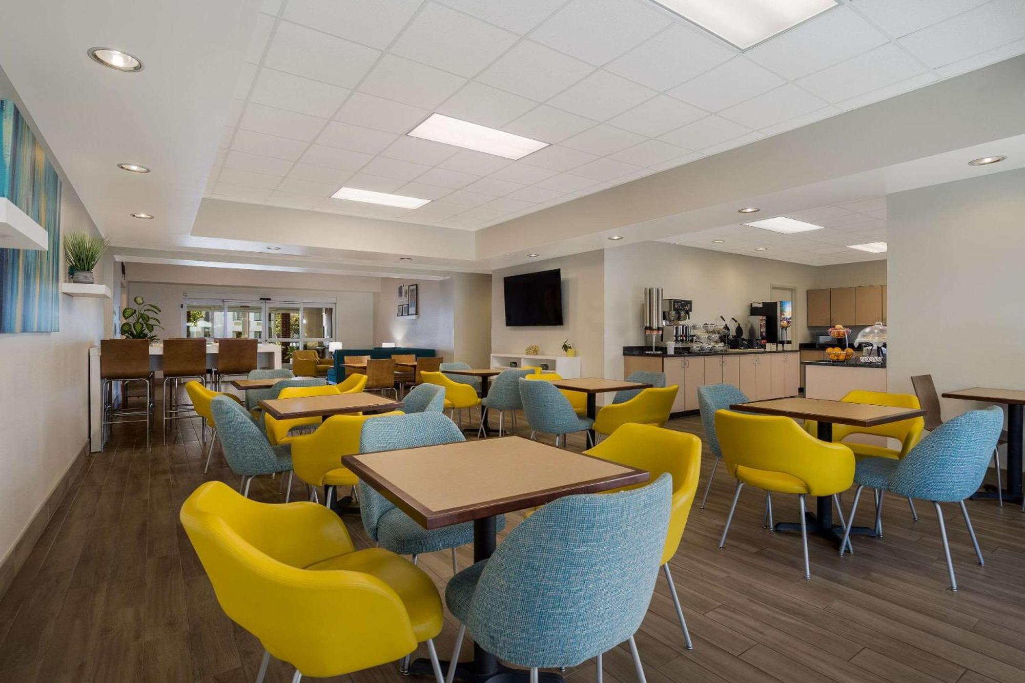 Mainstay Suites Wilmington - University Area Esterno foto