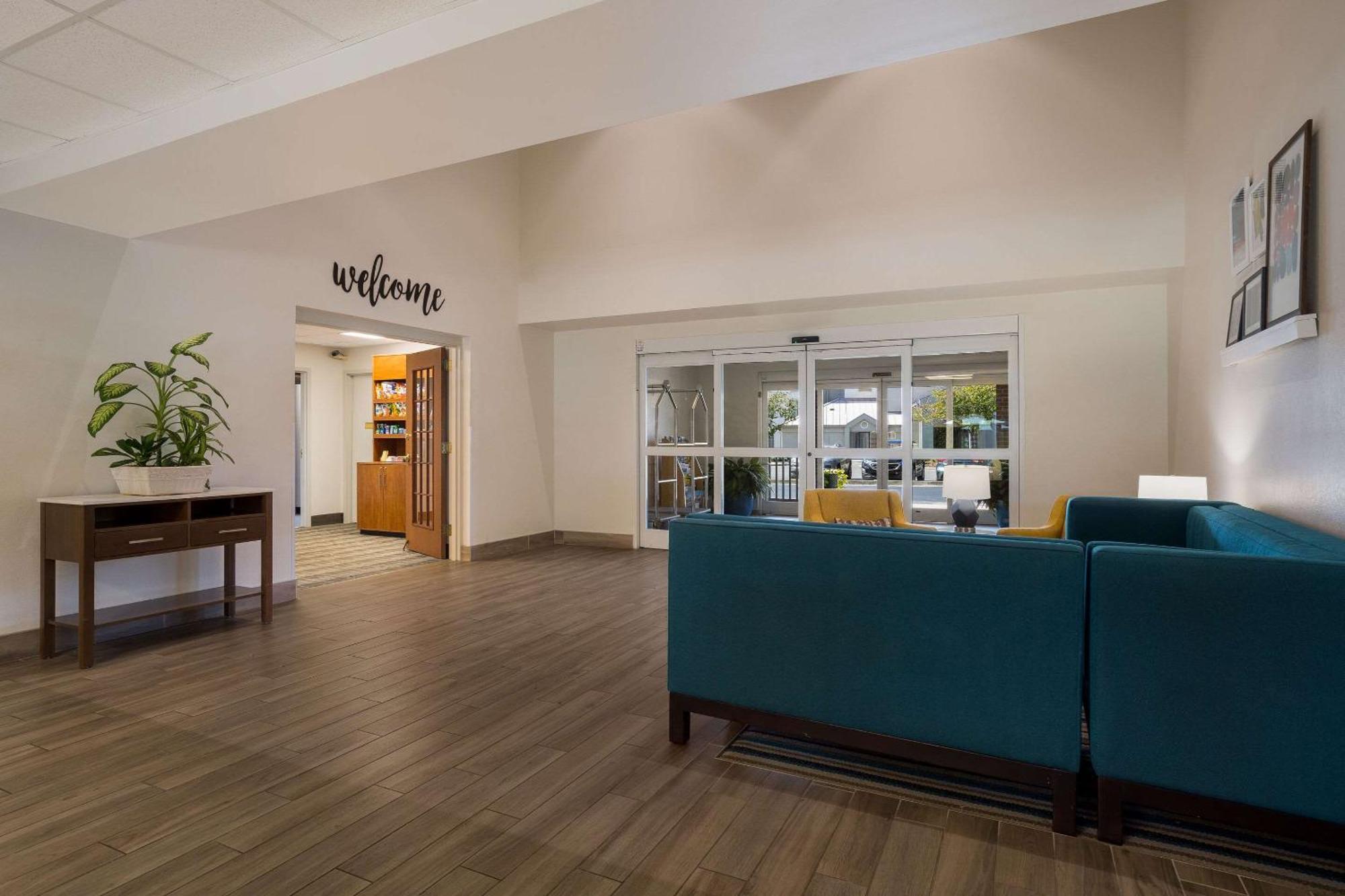 Mainstay Suites Wilmington - University Area Esterno foto